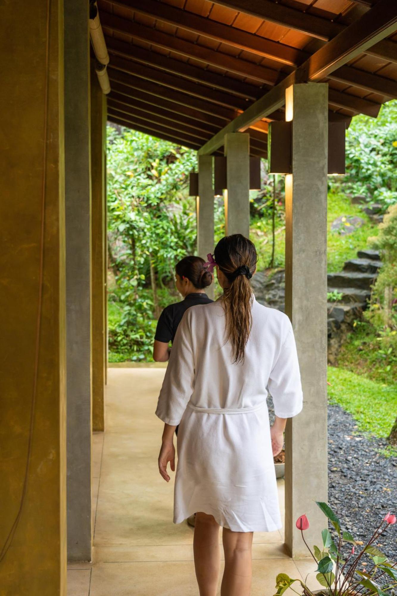 Aarunya Nature Resort - Kandy Eksteriør billede