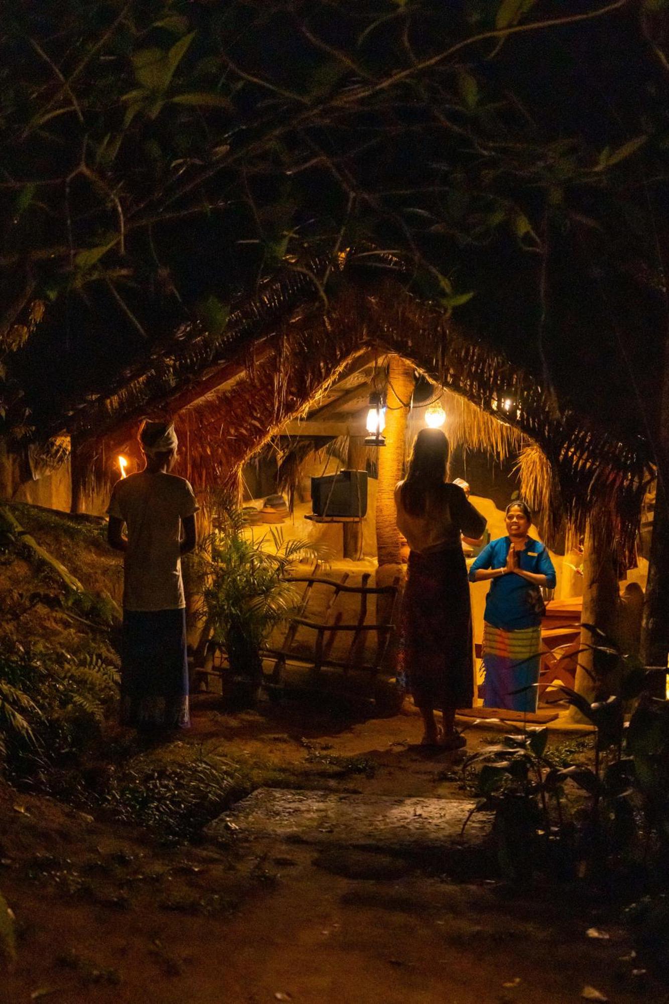 Aarunya Nature Resort - Kandy Eksteriør billede