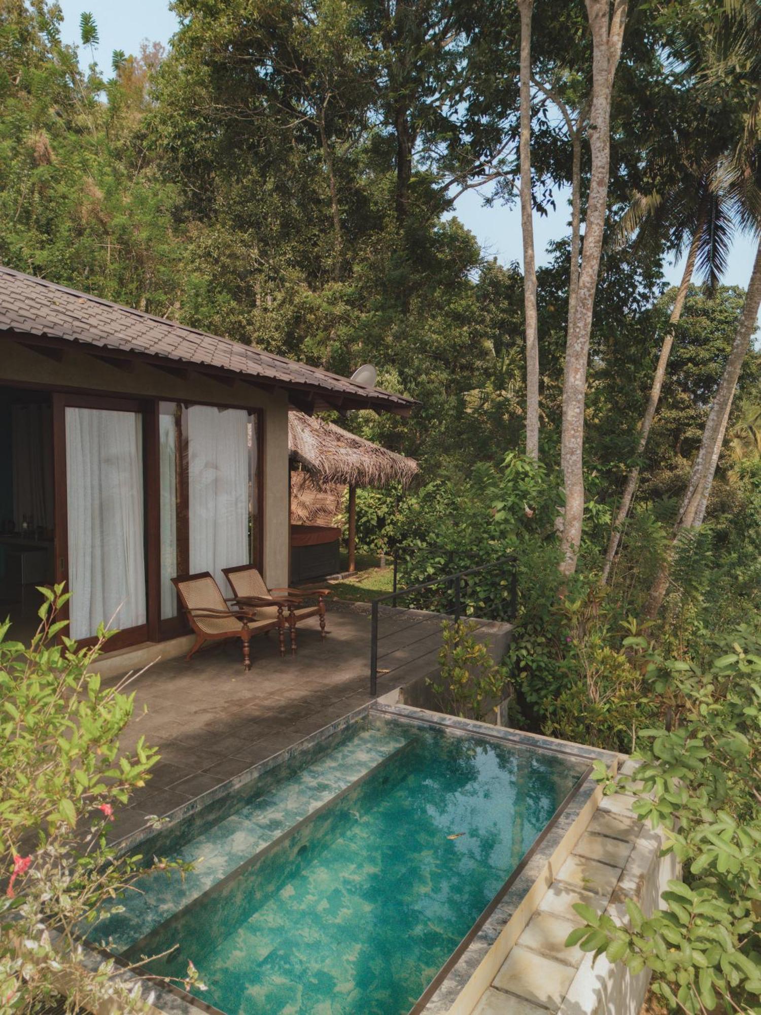 Aarunya Nature Resort - Kandy Eksteriør billede